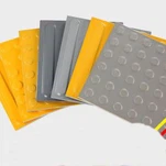 Telhas táteis de cerâmica